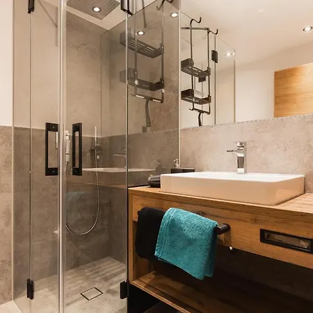 Auriga Apartment Fiss