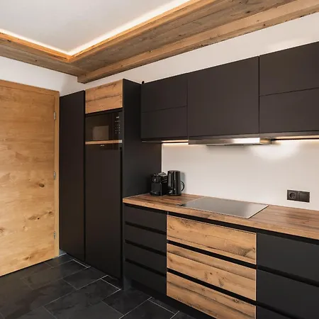Auriga Apartment *