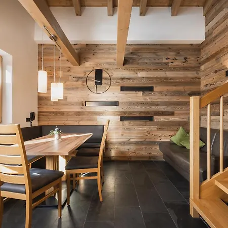 Apartment Auriga Fiss
