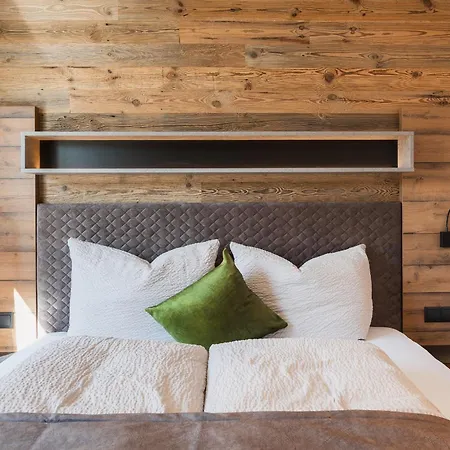 Auriga Apartment Fiss