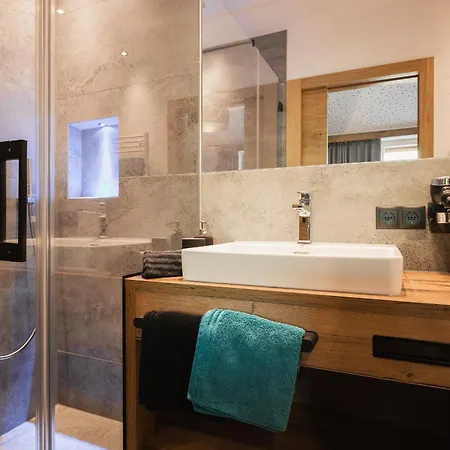 Auriga Apartment Fiss